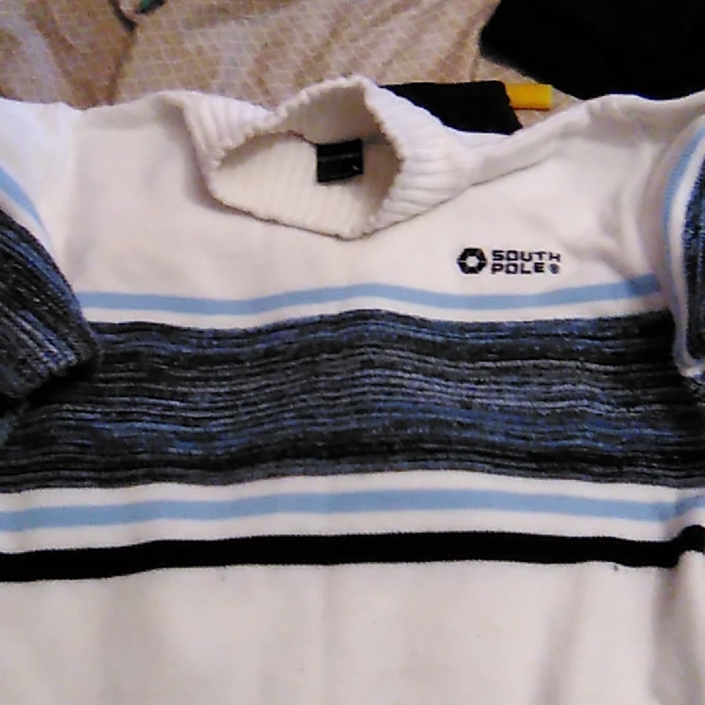 Sweater - Picture 2 of 2